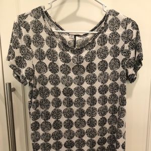 Halogen XS petite Top black circle geometric shirt